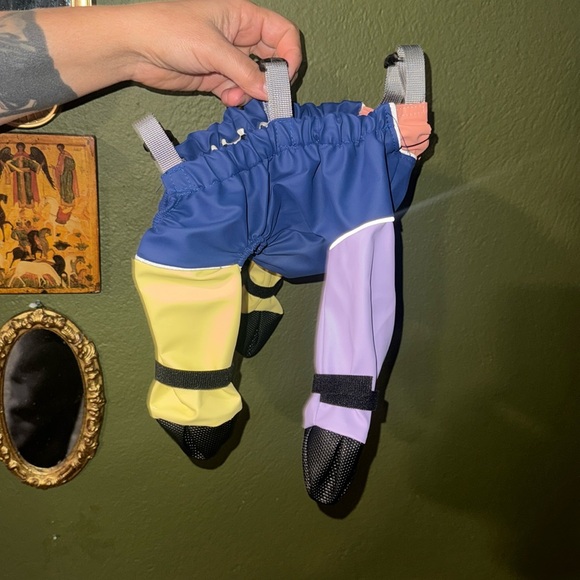 Colorful Dog Raincoat with Booties - Picture 4 of 9